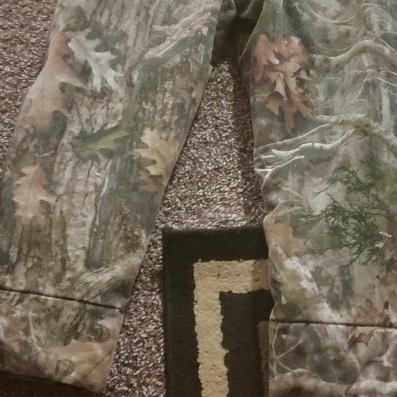 Coverall - Picture 5 of 6